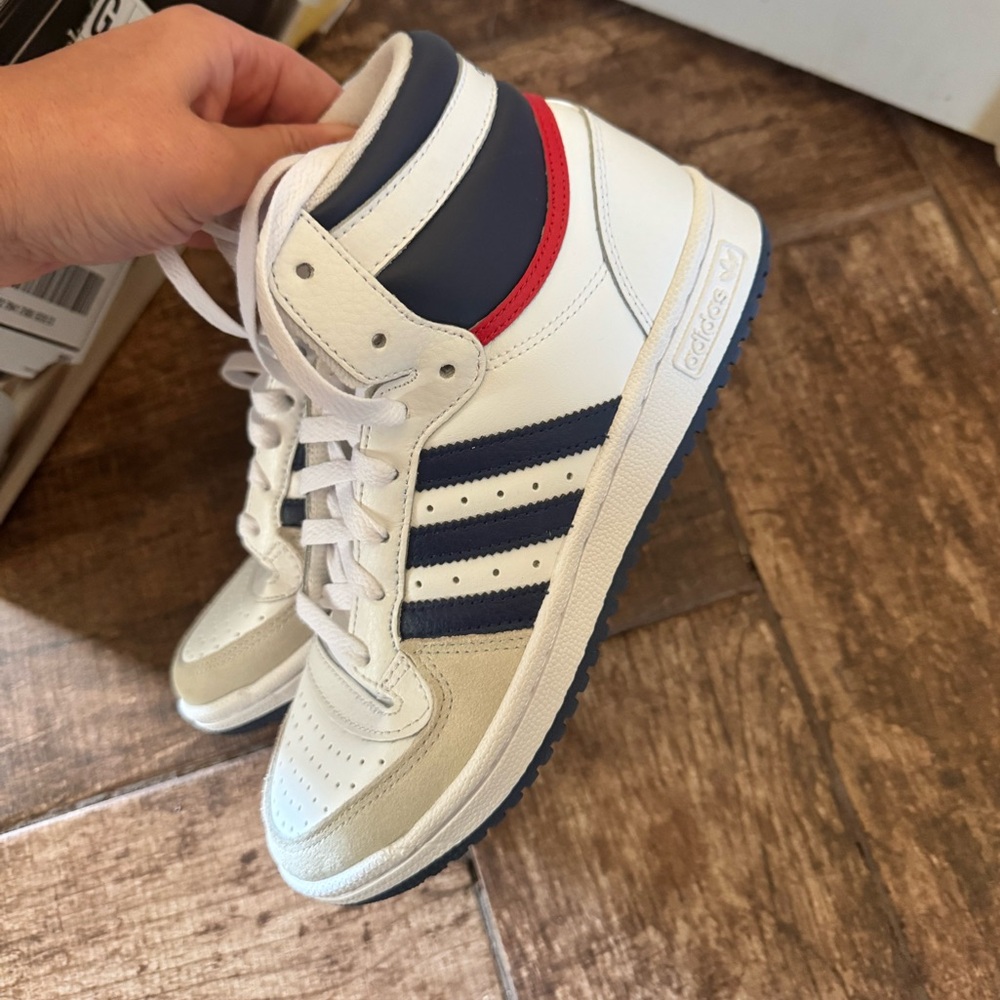 Adidas